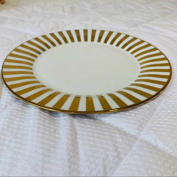 Ciroa Luxe Gold Metallic Porcelain Dinner Plates - Picture 2 of 4